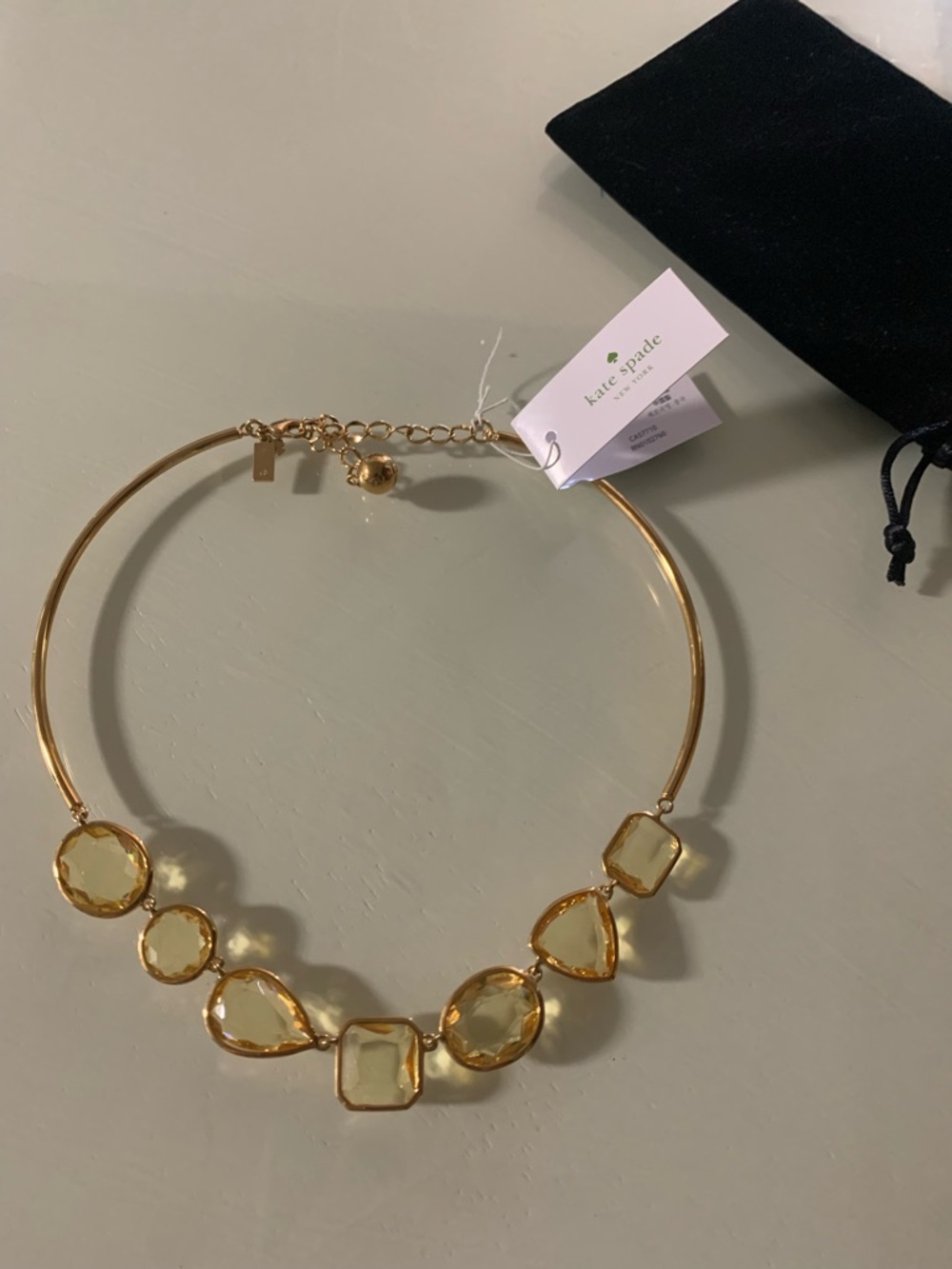 Kate Spade Necklace. Gold Tone With Yellow Glass NWT - Picture 2 of 2